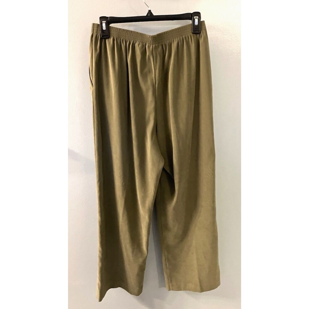 Alfred Dunner Womens Petite Soft Microsuede Green Pants Size 14P NWOT